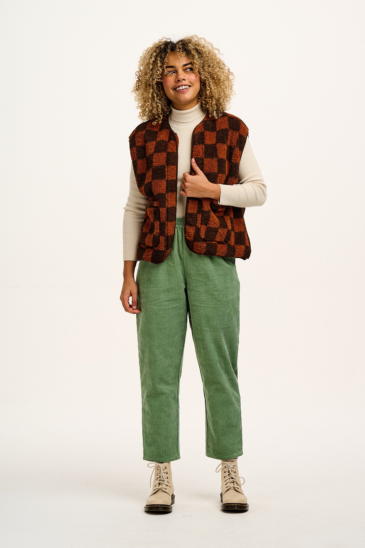 Billie - Corduroy Trousers in Green Bay