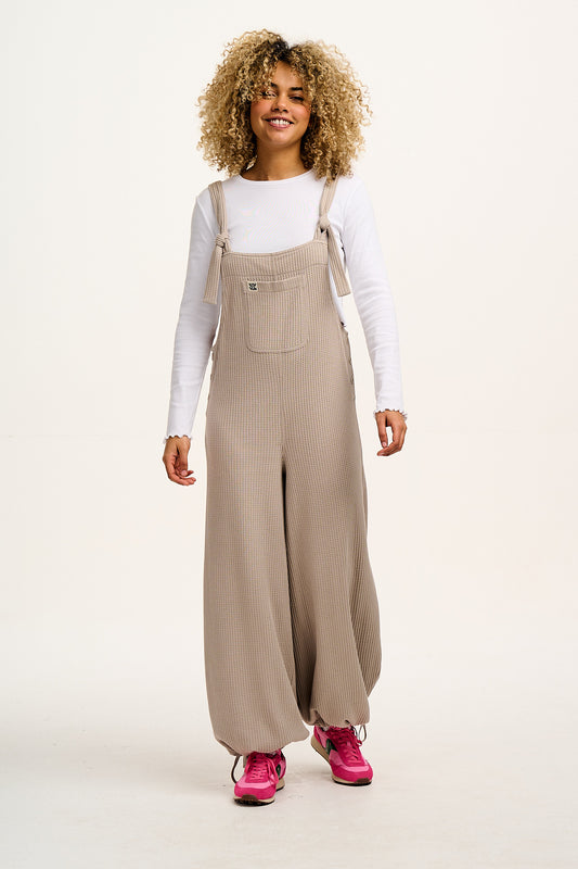 Ali - Slouchy Waffle Cotton Dungarees in Pebble Grey