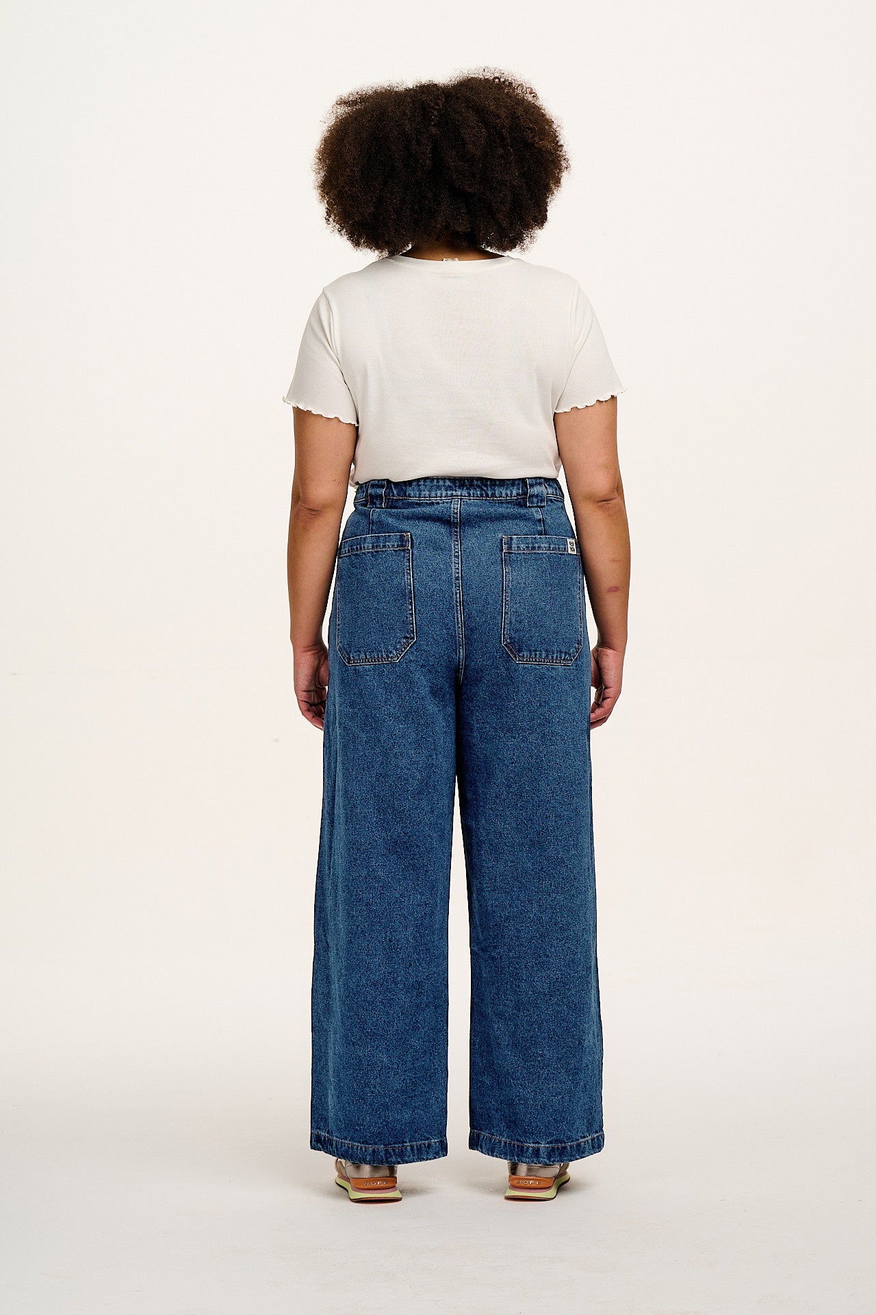 Delores - Wide Leg Denim Jeans in Mid Wash Blue