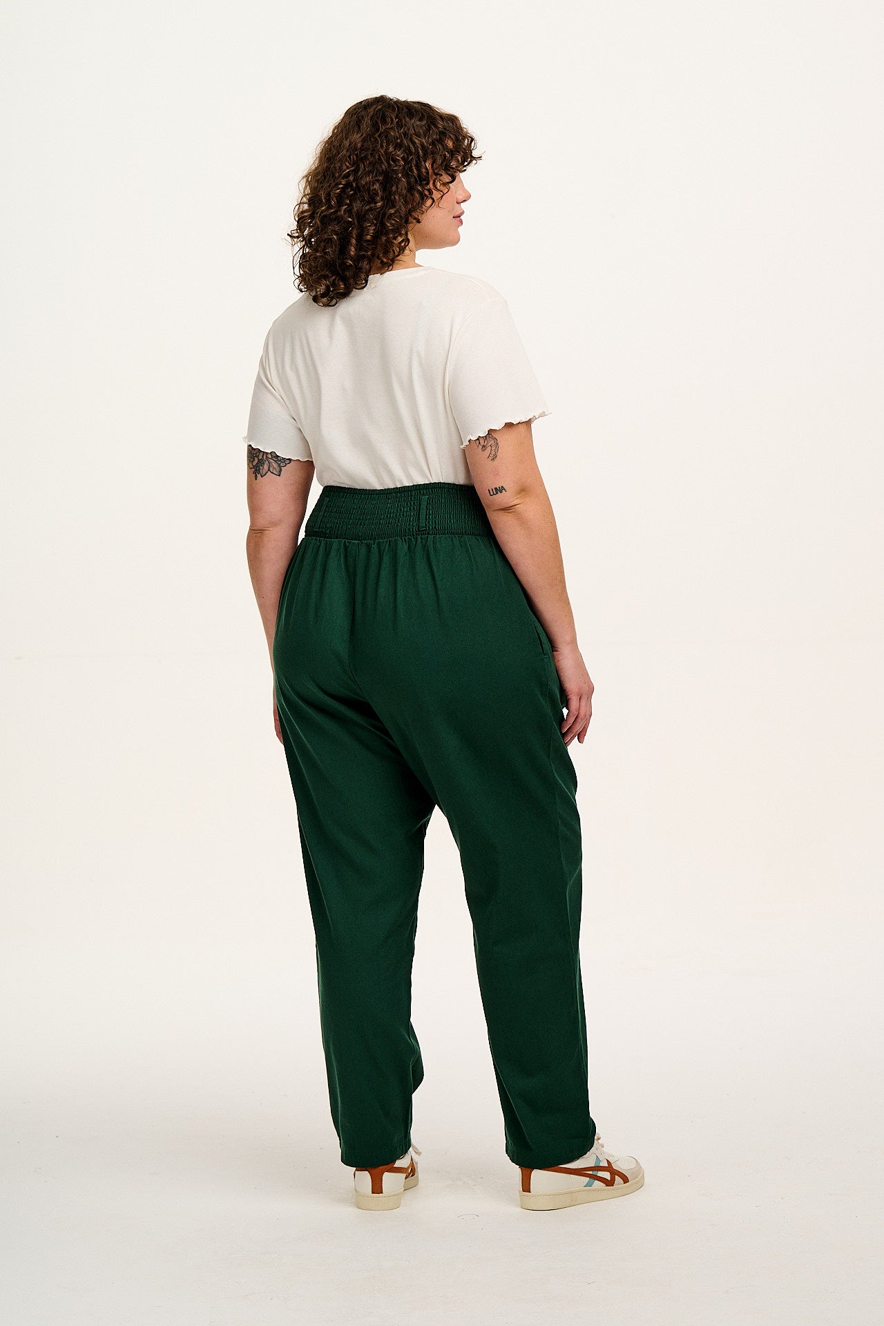 Alexa - Cotton Trousers in Posy Green