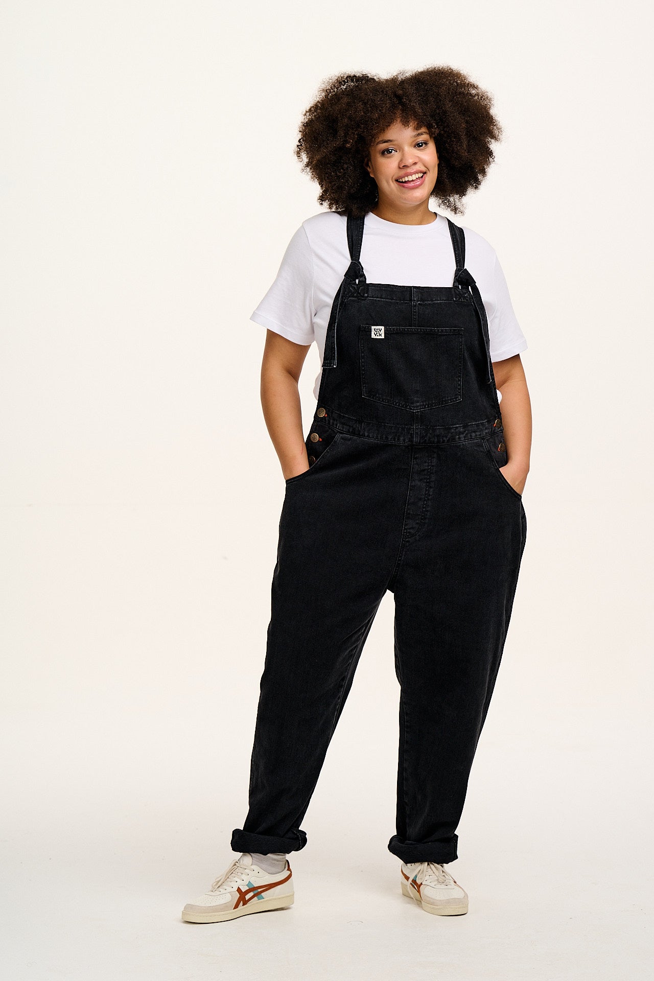 Reuben - Denim Dungarees in Washed Black