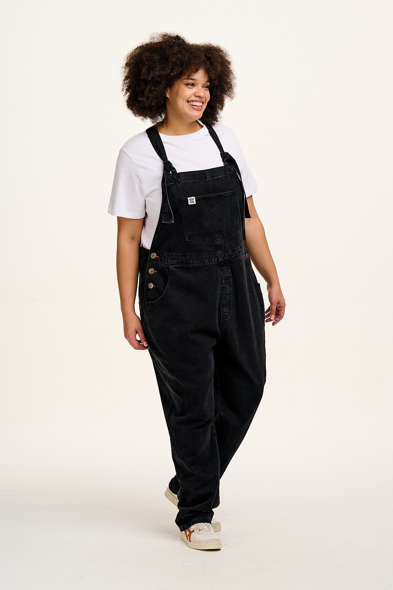 Reuben - Denim Dungarees in Washed Black