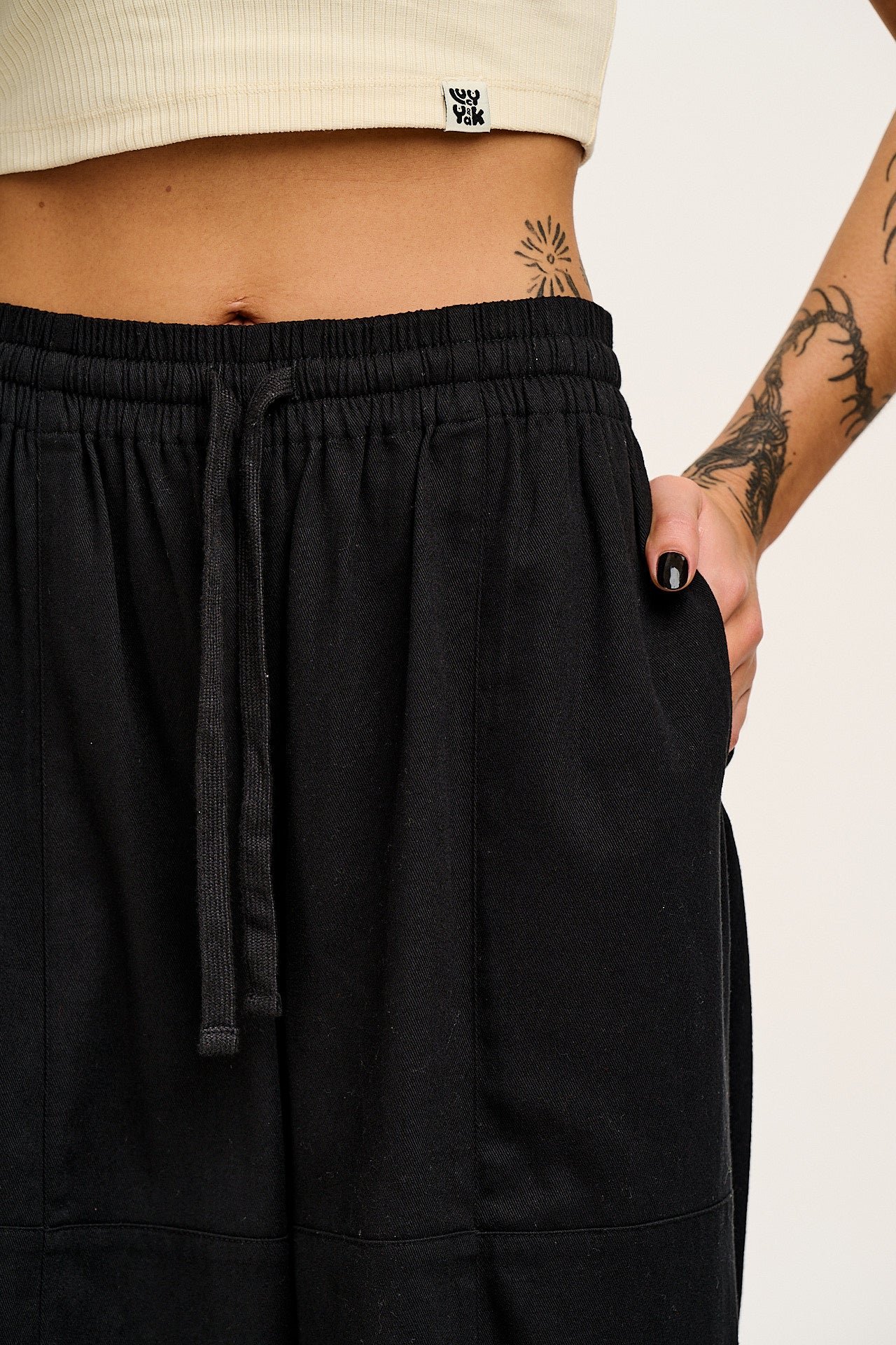 Chuck - Wide Leg Cotton Trousers in Black