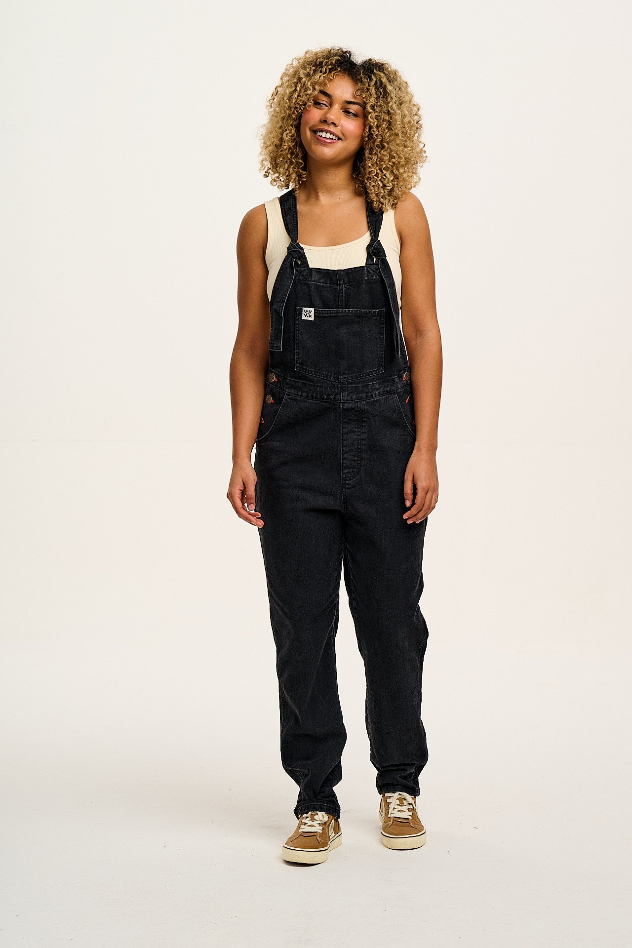 Reuben - Denim Dungarees in Washed Black