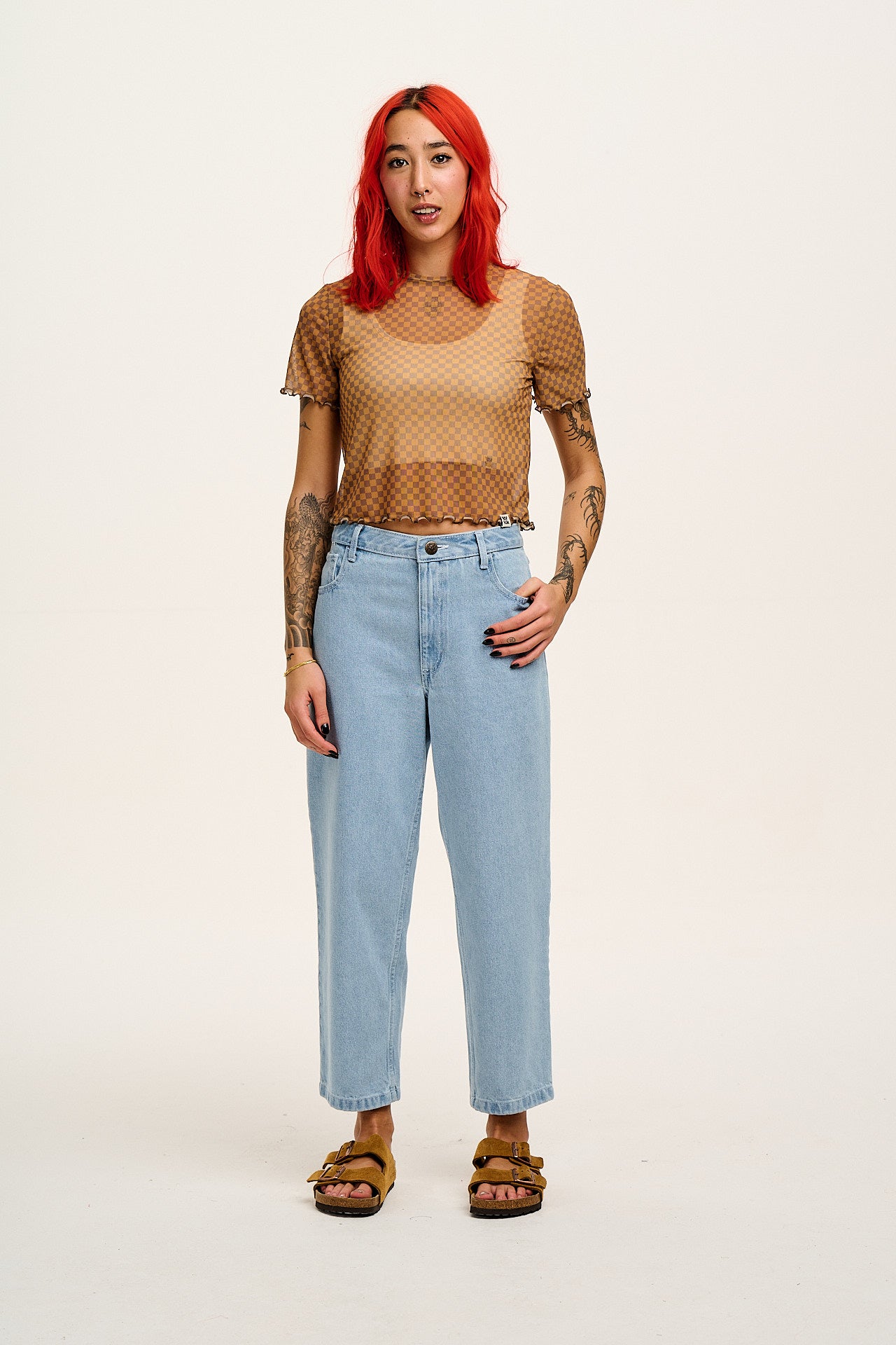 Drew - Cropped Straight Leg Denim Jeans in Light Wash Blue