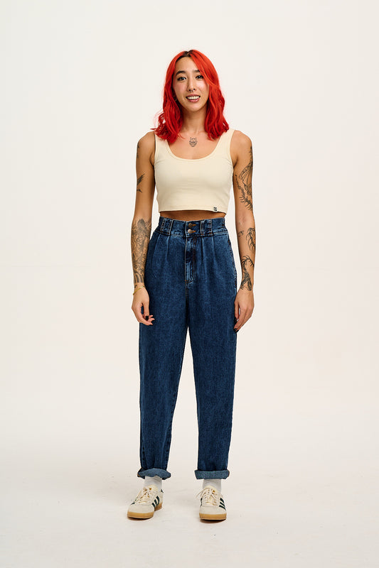 Addison - Tapered Denim Jeans in Mid Wash Blue