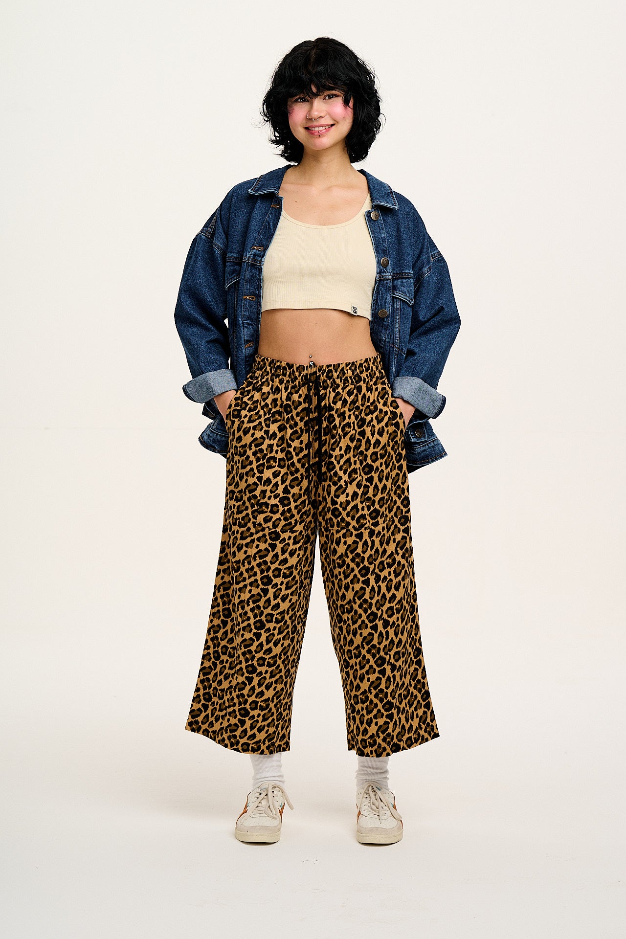 Chuck - Wide Leg Cotton Trousers in Leopard Print