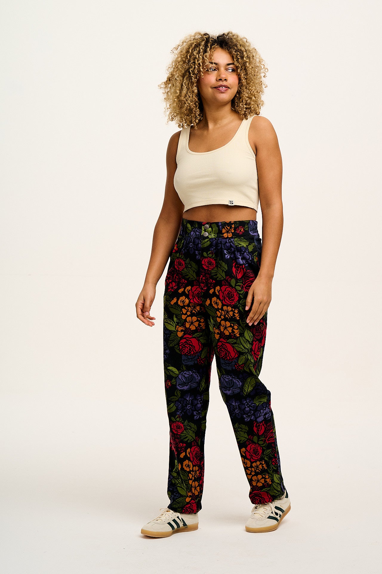 Addison - Tapered Twill Trousers in Maria Print