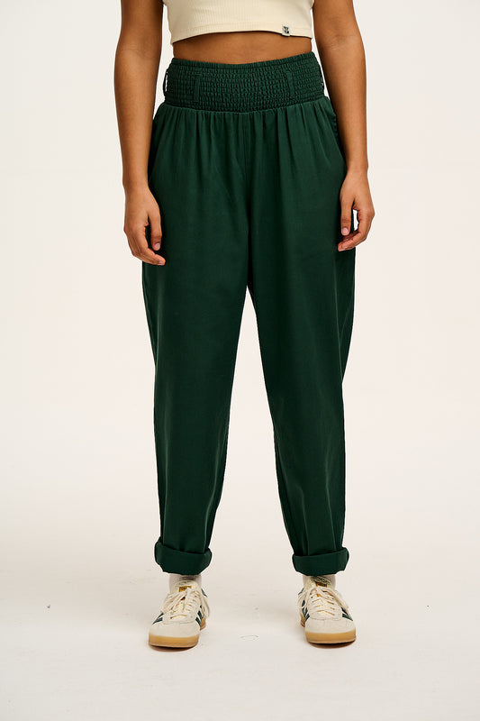 Alexa - Cotton Trousers in Posy Green