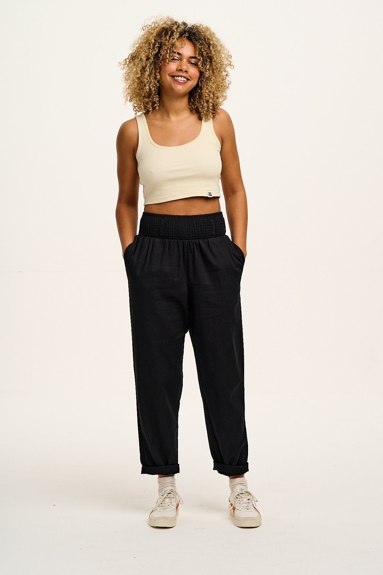 Alexa - Cotton Trousers in Black