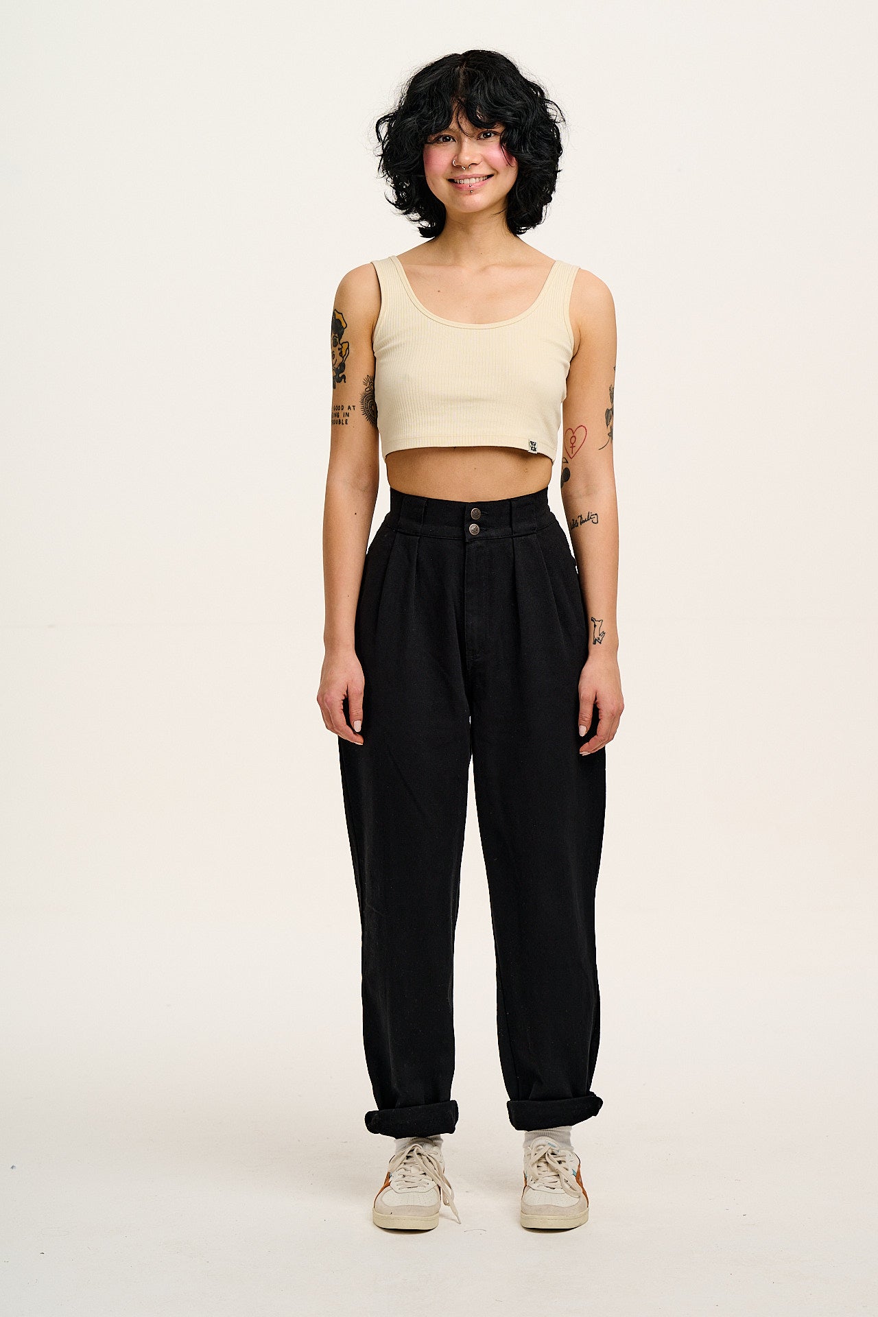 Addison - Tapered Twill Trousers in Black