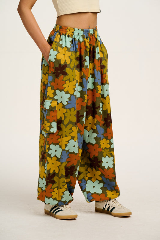 Rumi - Cargo Brushed Cotton Trousers in Bubble Floral Print