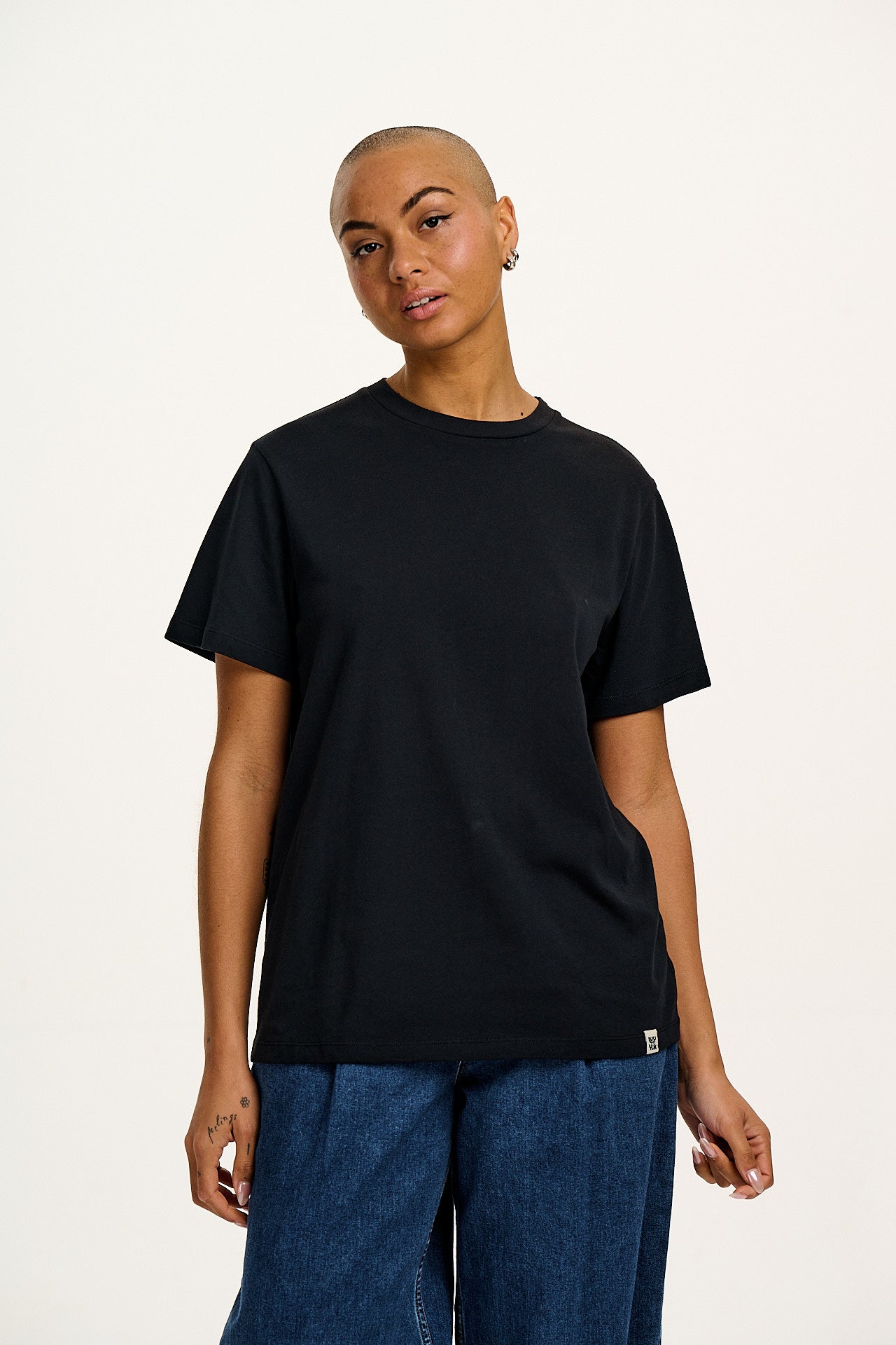 Denver - Cotton Tee in Black