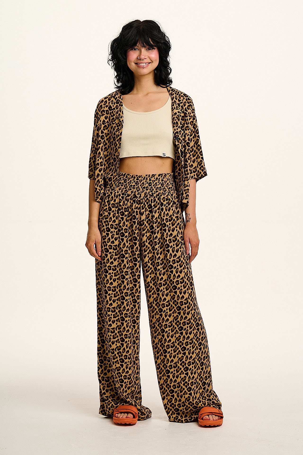 Jody - Trousers in Leopard Print