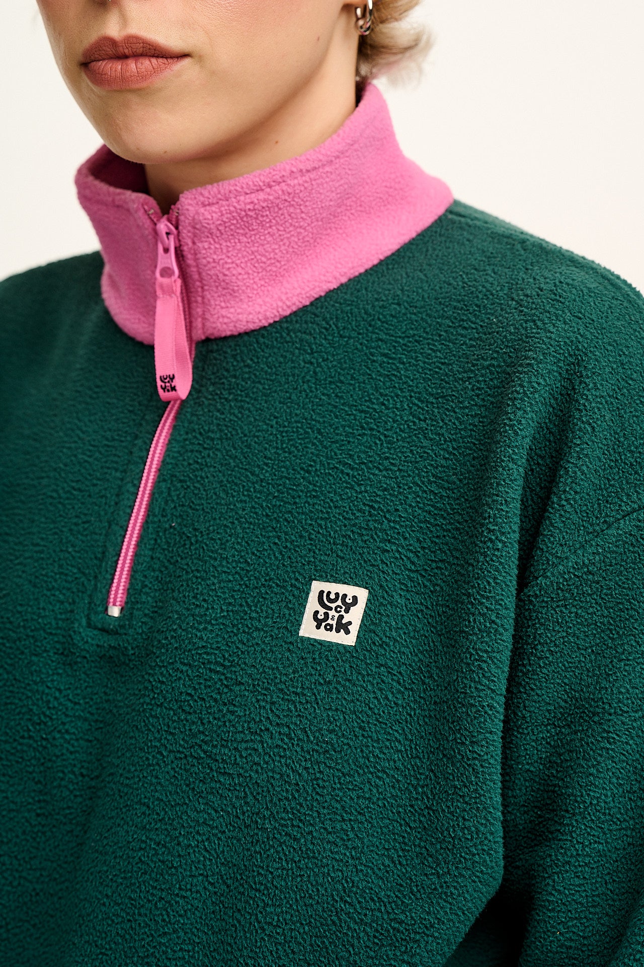 Blake - Cropped Polar Fleece in Green with Pink Contrast