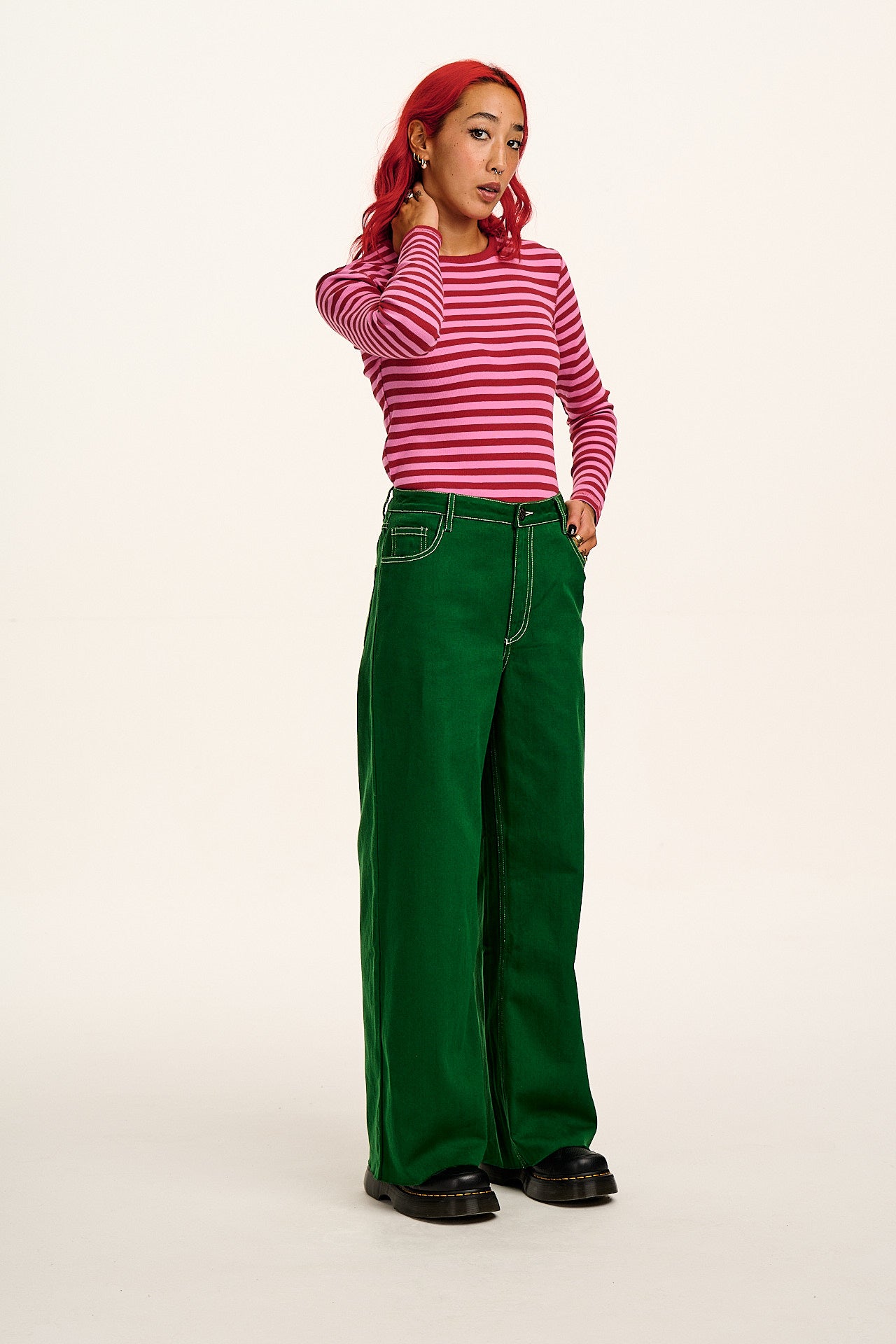 Carter - High Waisted Jeans in Green Contrast Stitch