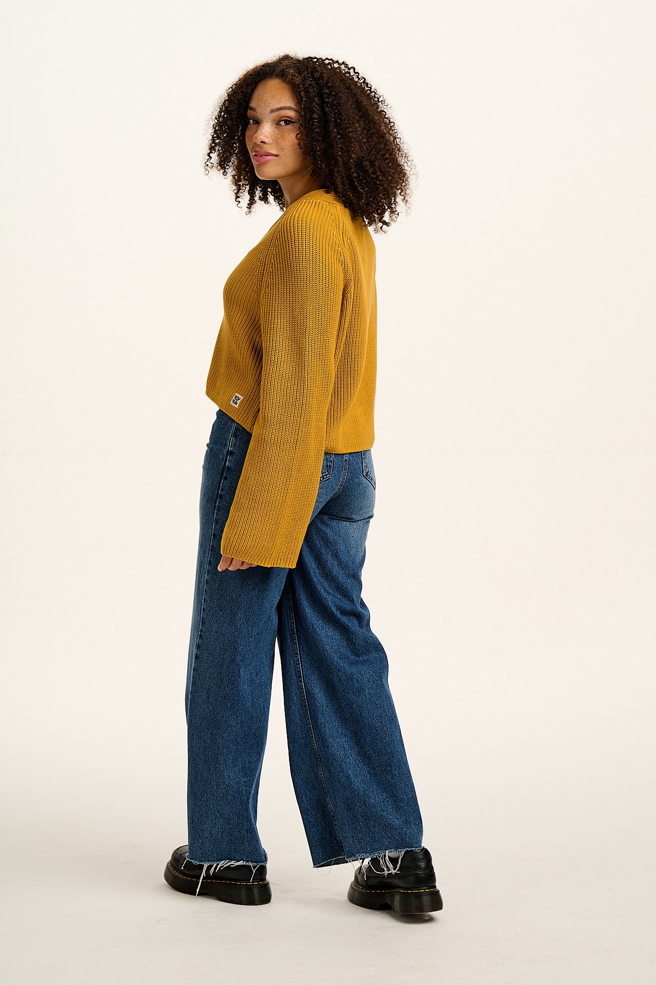 Robyn - V-Neck Cotton Cardigan in Mustard Yellow