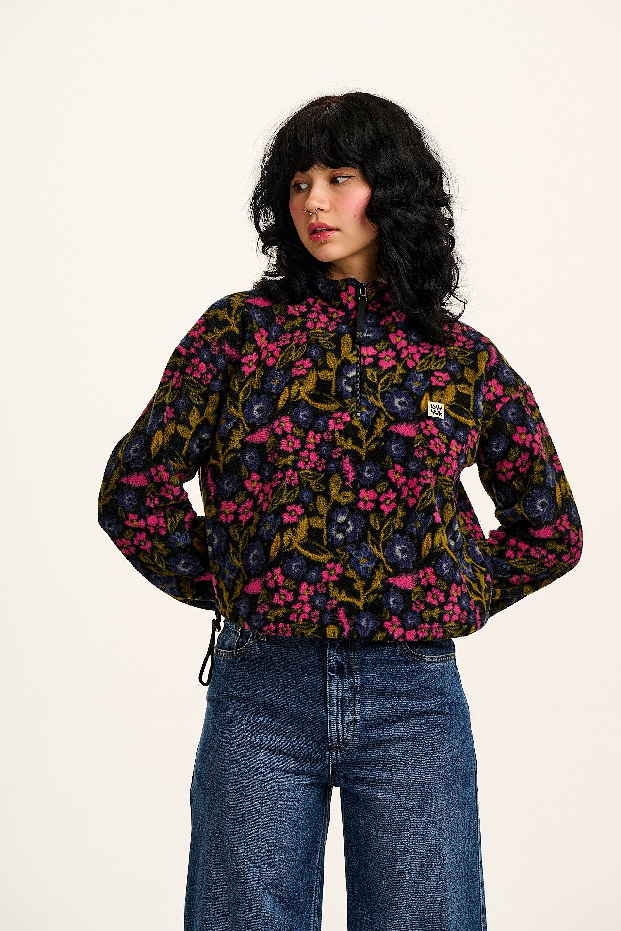 Blake - Cropped Fleece in Grunge Ditsy Floral
