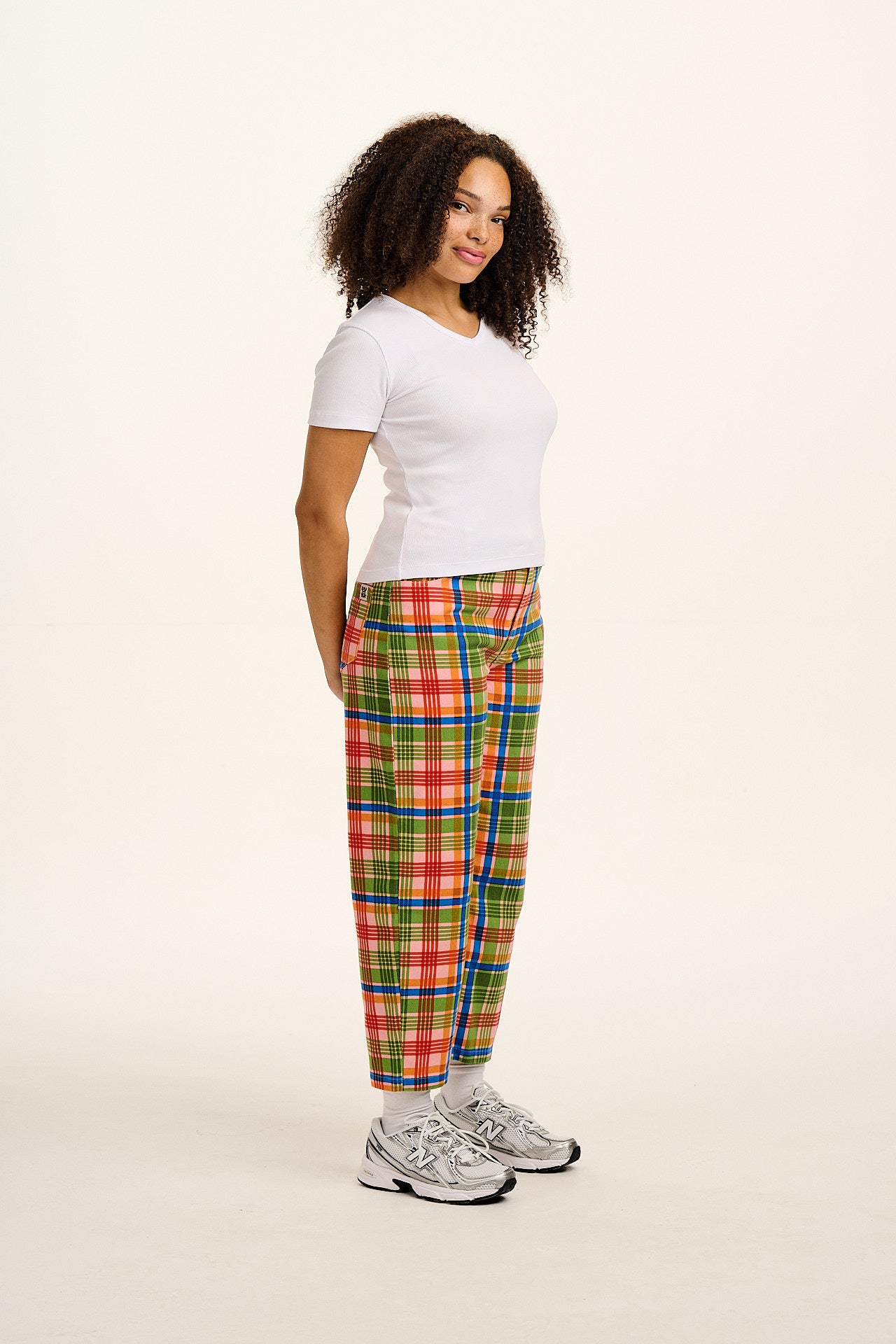Drew - Cropped Straight Leg Cotton Trousers in Kitchen Check