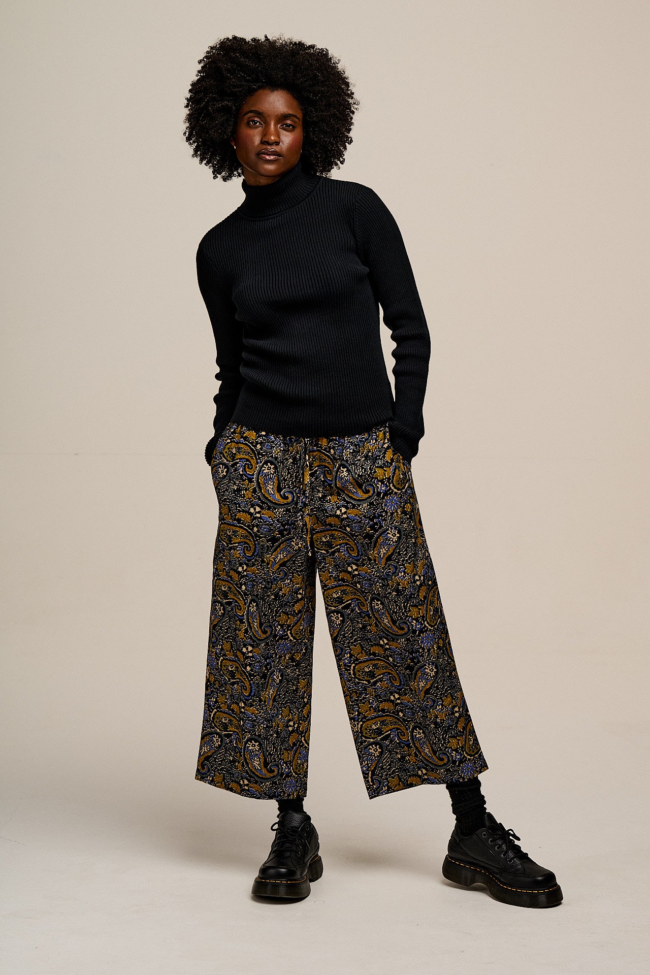 Chuck - Wide Leg Cotton Trousers in Grunge Blue Paisley Print