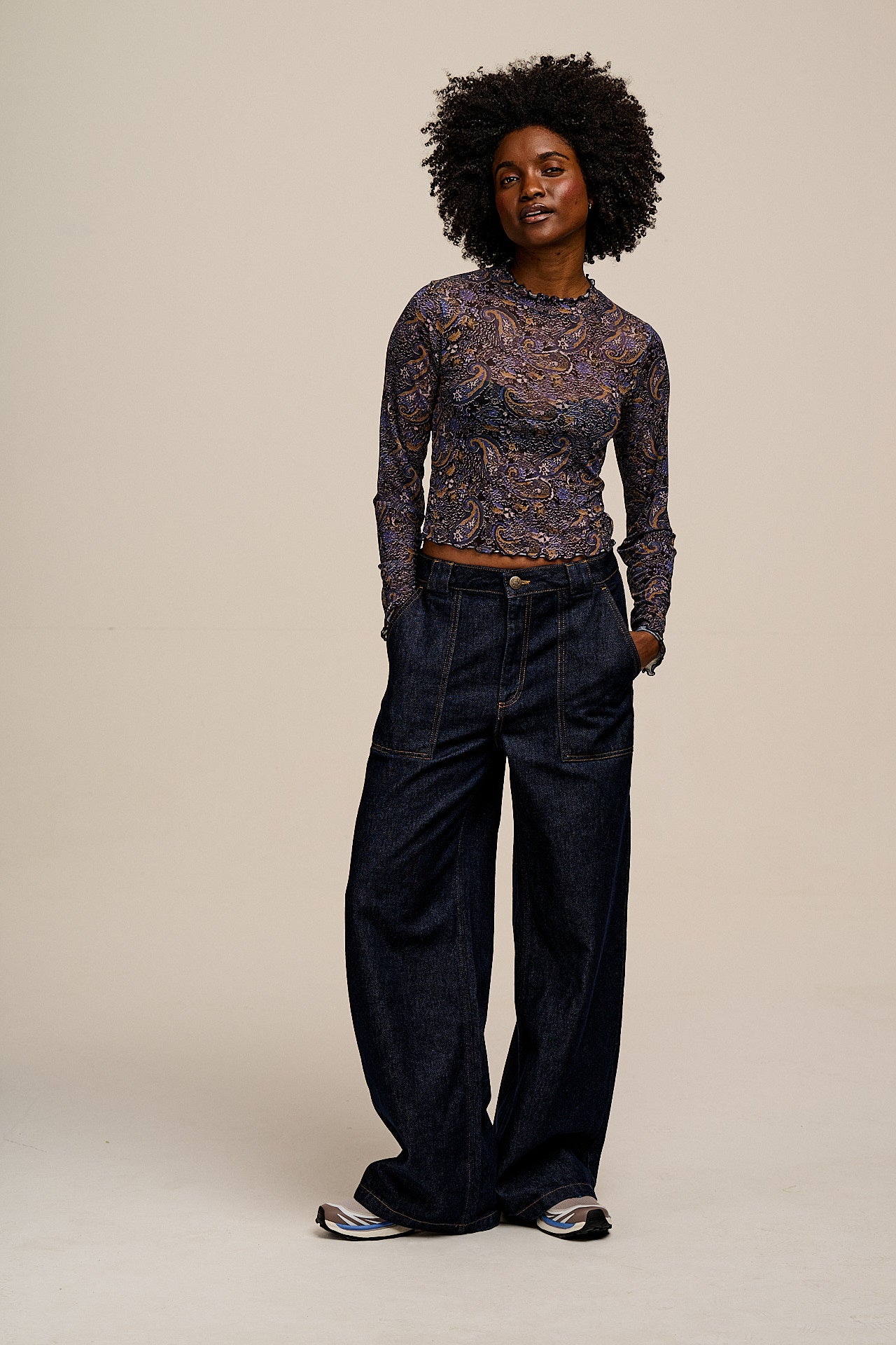 Perrie - Long Sleeve Mesh Top in Blue Grunge Paisley Print