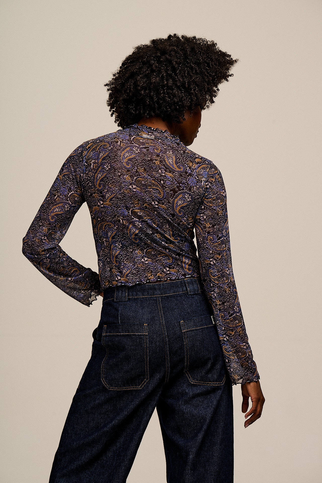 Perrie - Long Sleeve Mesh Top in Blue Grunge Paisley Print