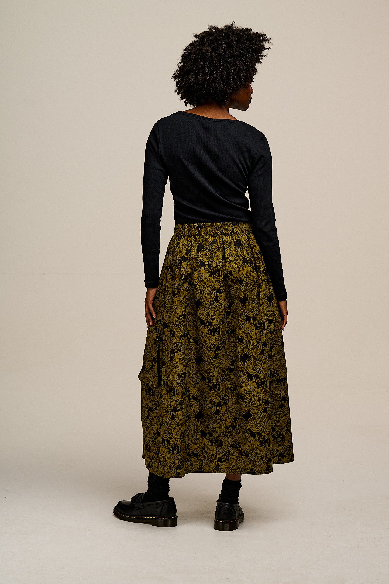 Dakota - Midi Skirt in Grunge Green Paisley Print
