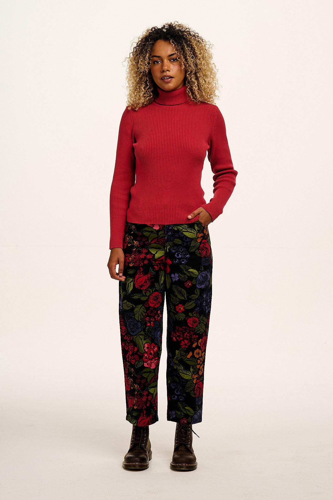 Drew - Cropped Straight Leg Cotton Trousers in Maria Print