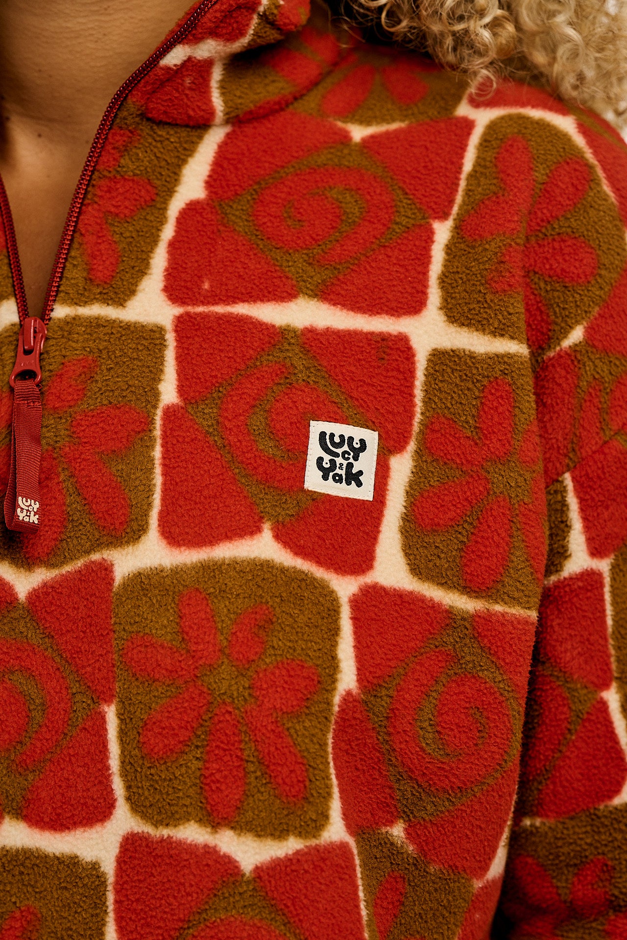 Blake - Cropped Polar Fleece in Rust Floral