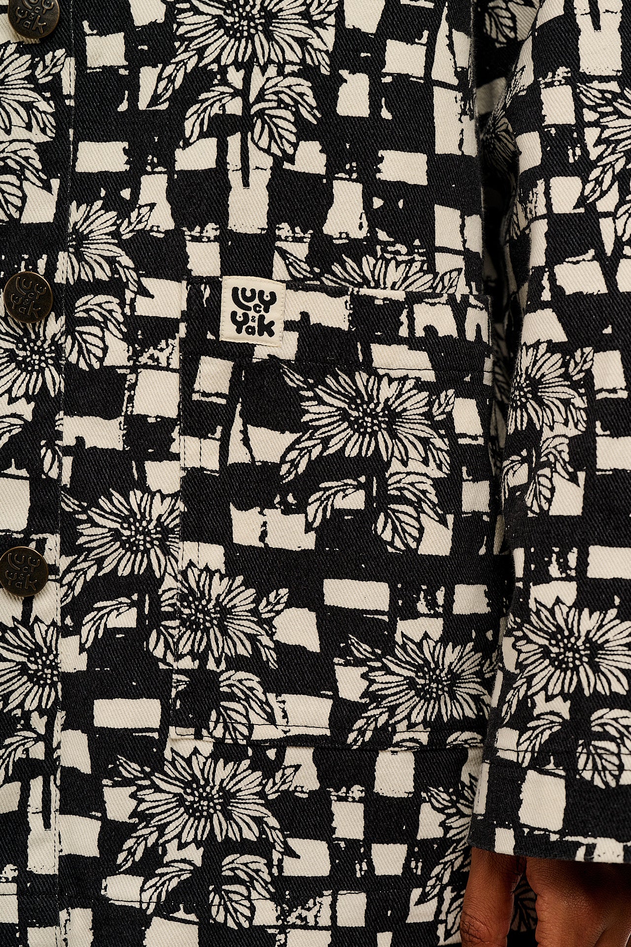 L.E. Olly - Cotton Jacket in Black & White Sunflower Check