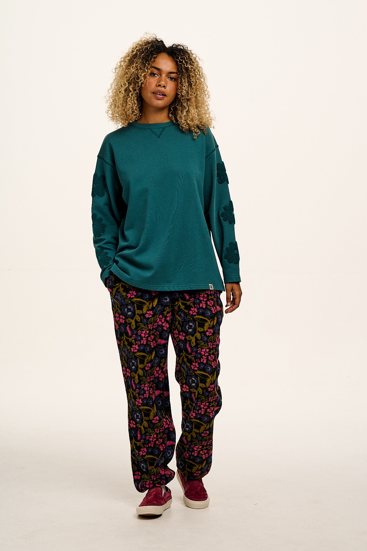 Jamie - Polar Fleece Jogger in Grunge Ditsy Floral Print