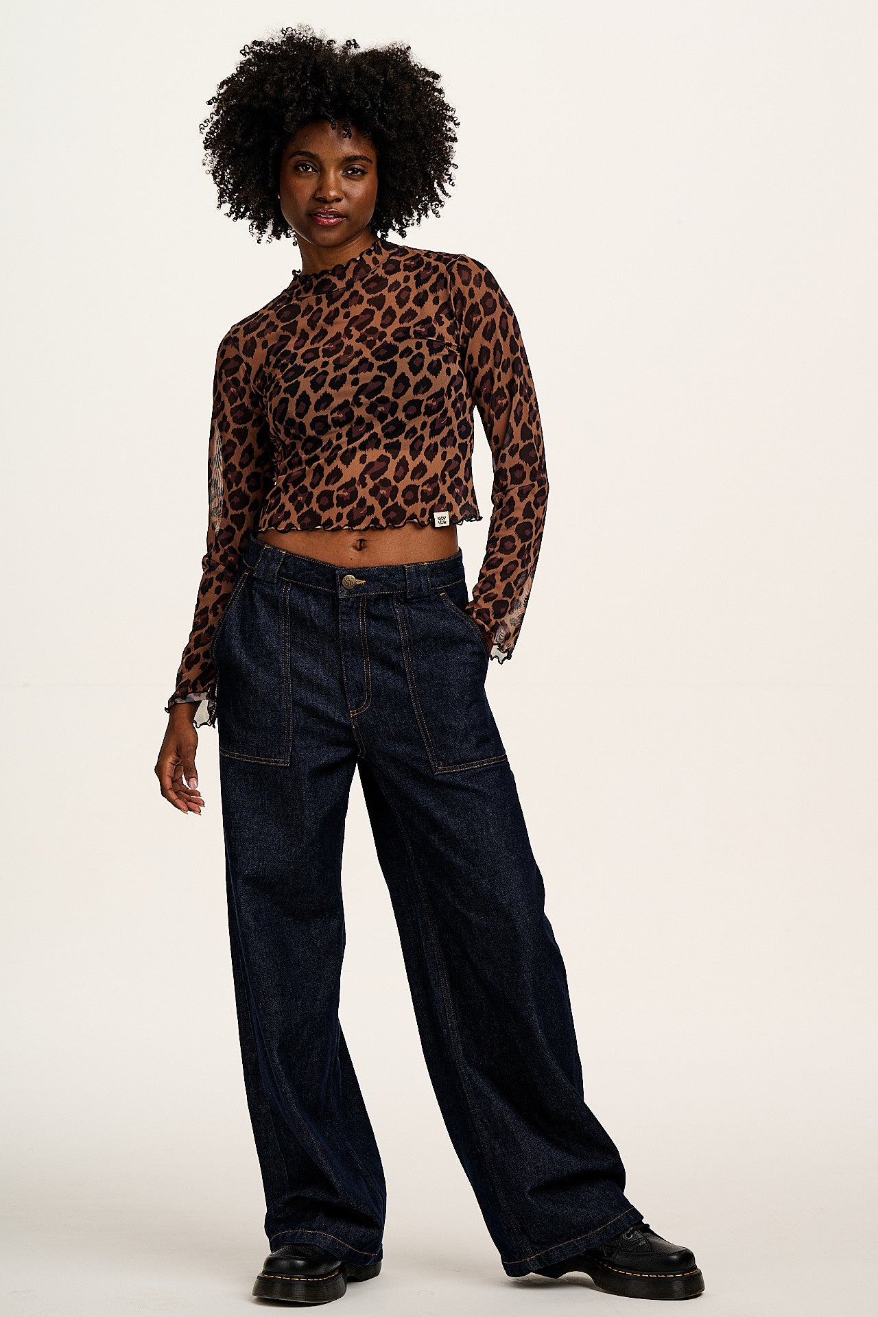 Perrie - Long Sleeve Mesh Top in Leopard Print