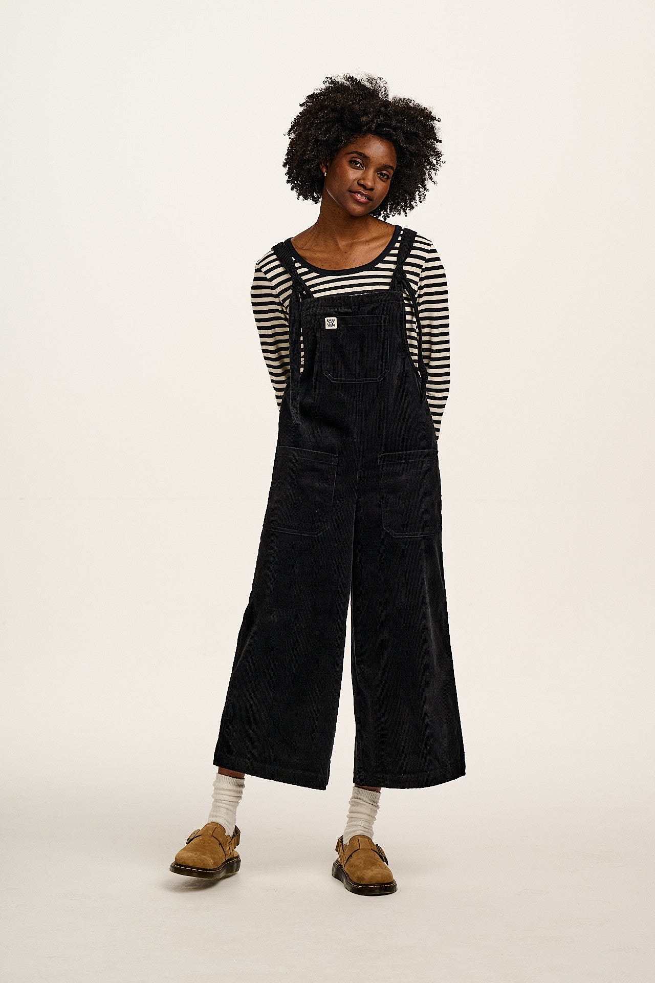 Jenny - Wide Leg Corduroy Dungarees in Black