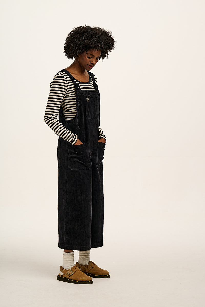 Jenny - Wide Leg Corduroy Dungarees in Black
