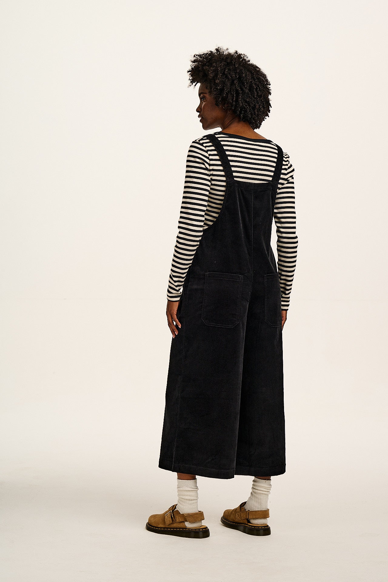 Jenny - Wide Leg Corduroy Dungarees in Black