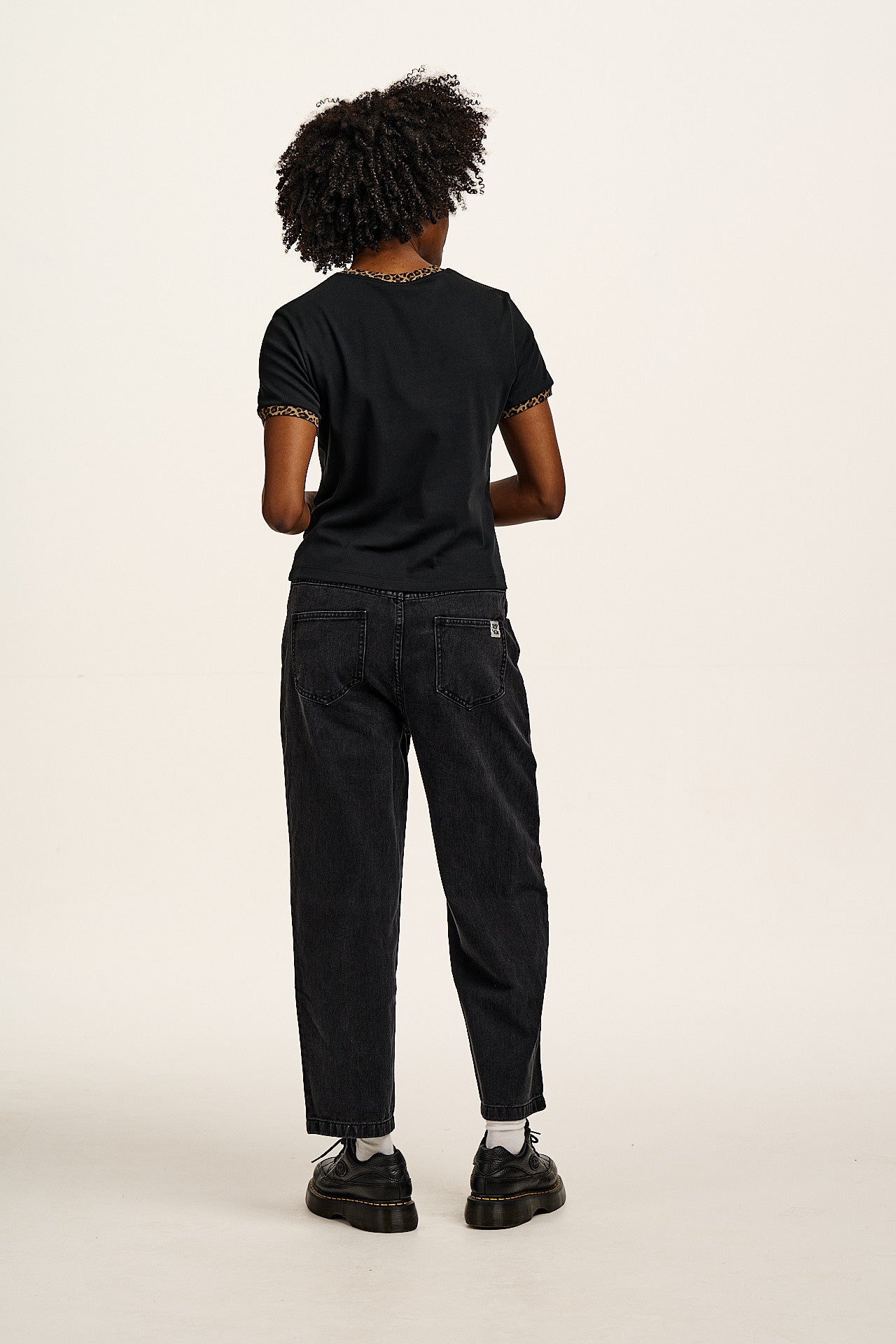 Maya - Cotton Tee in Black Leopard Print