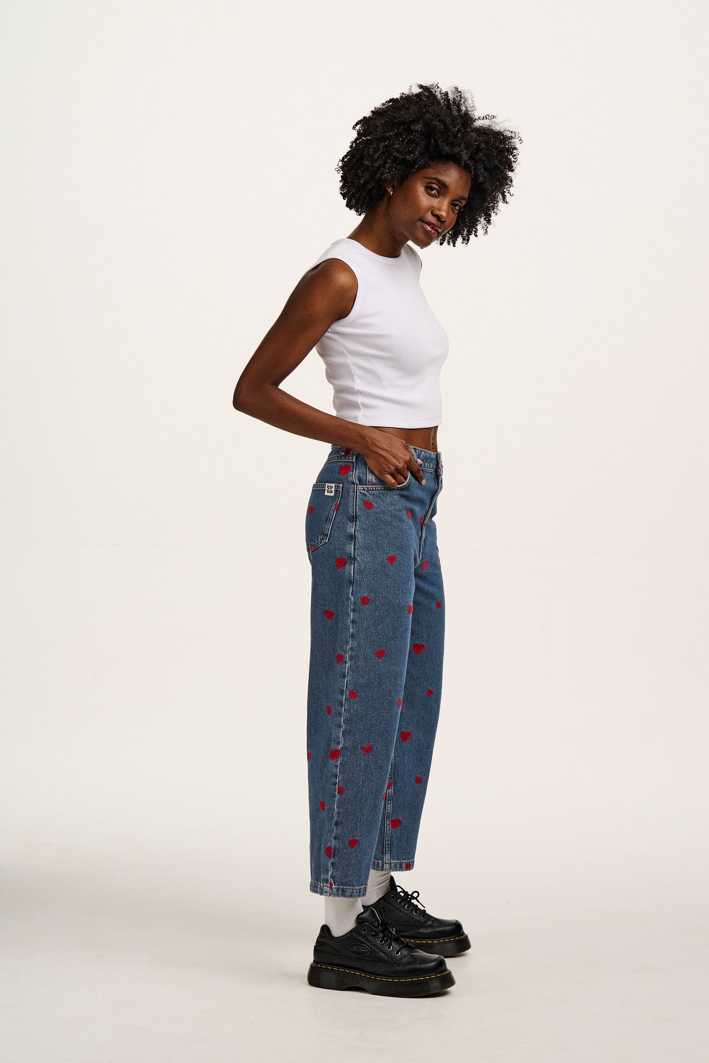 Drew - Cropped Straight Leg Denim Jeans in Mid Wash Blue with Cupid Hearts Embroidery