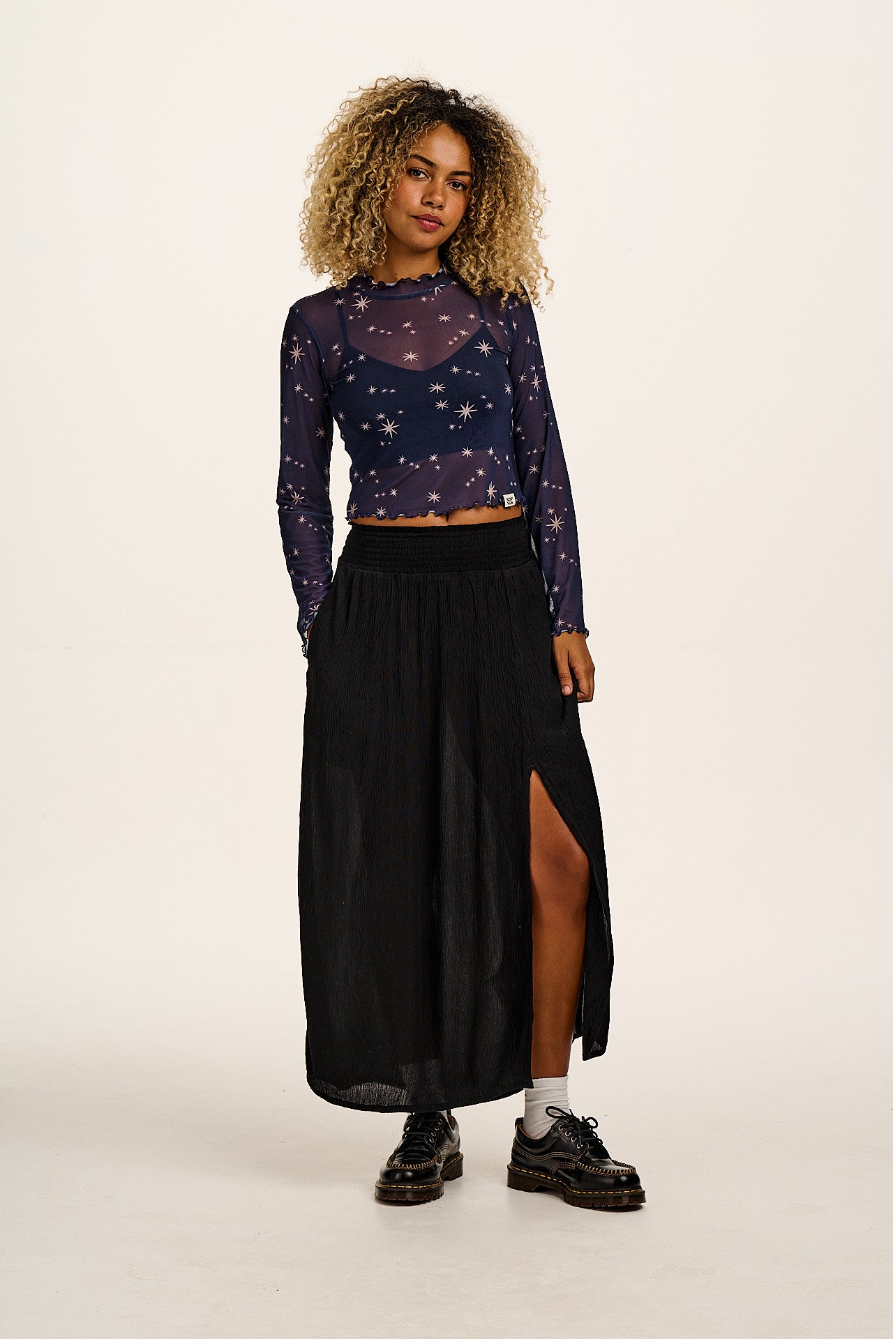 Poppy - Elasticated Waist Skirt in Black
