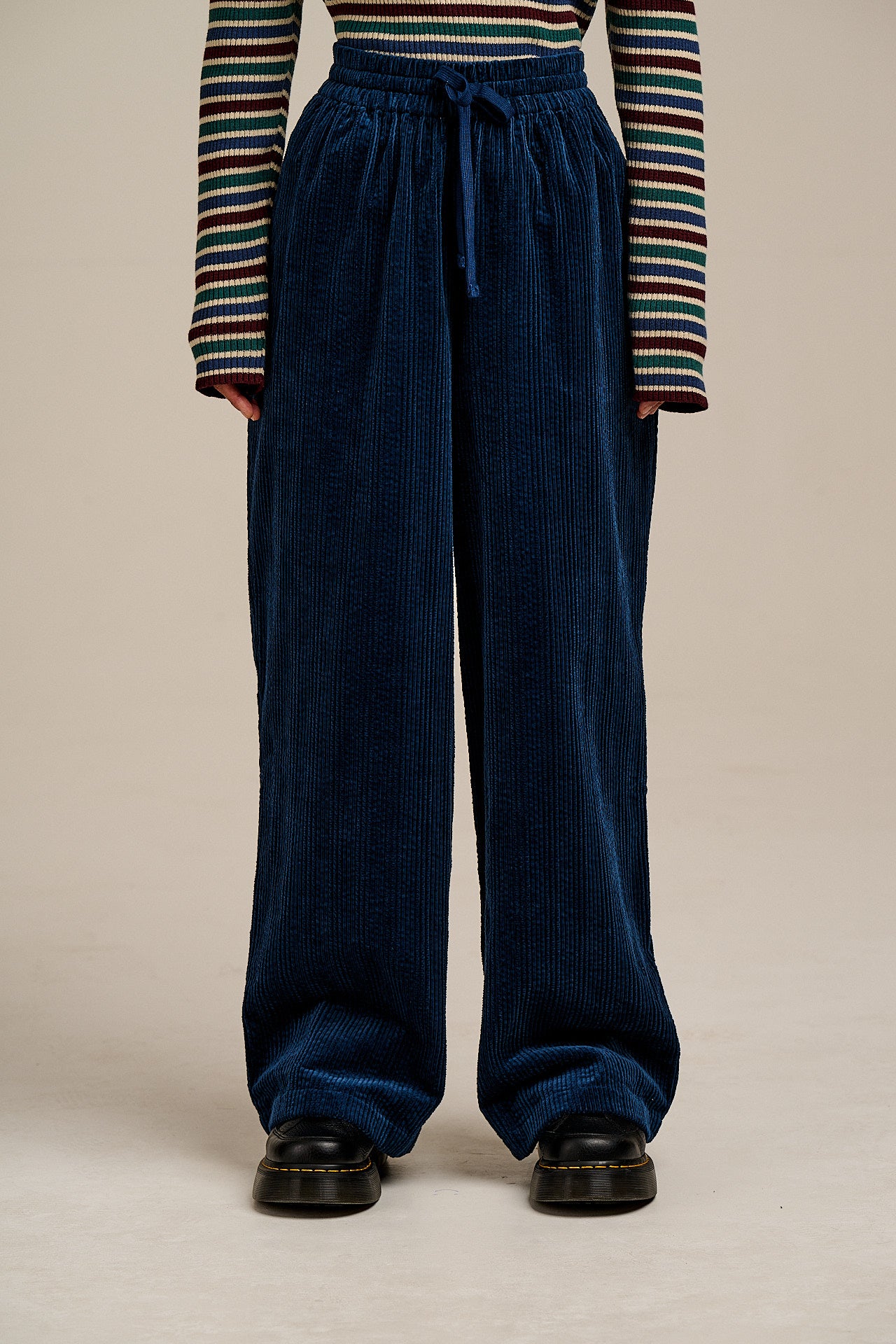 Norris - Wide Leg Corduroy Trousers in Navy – Lucy & Yak