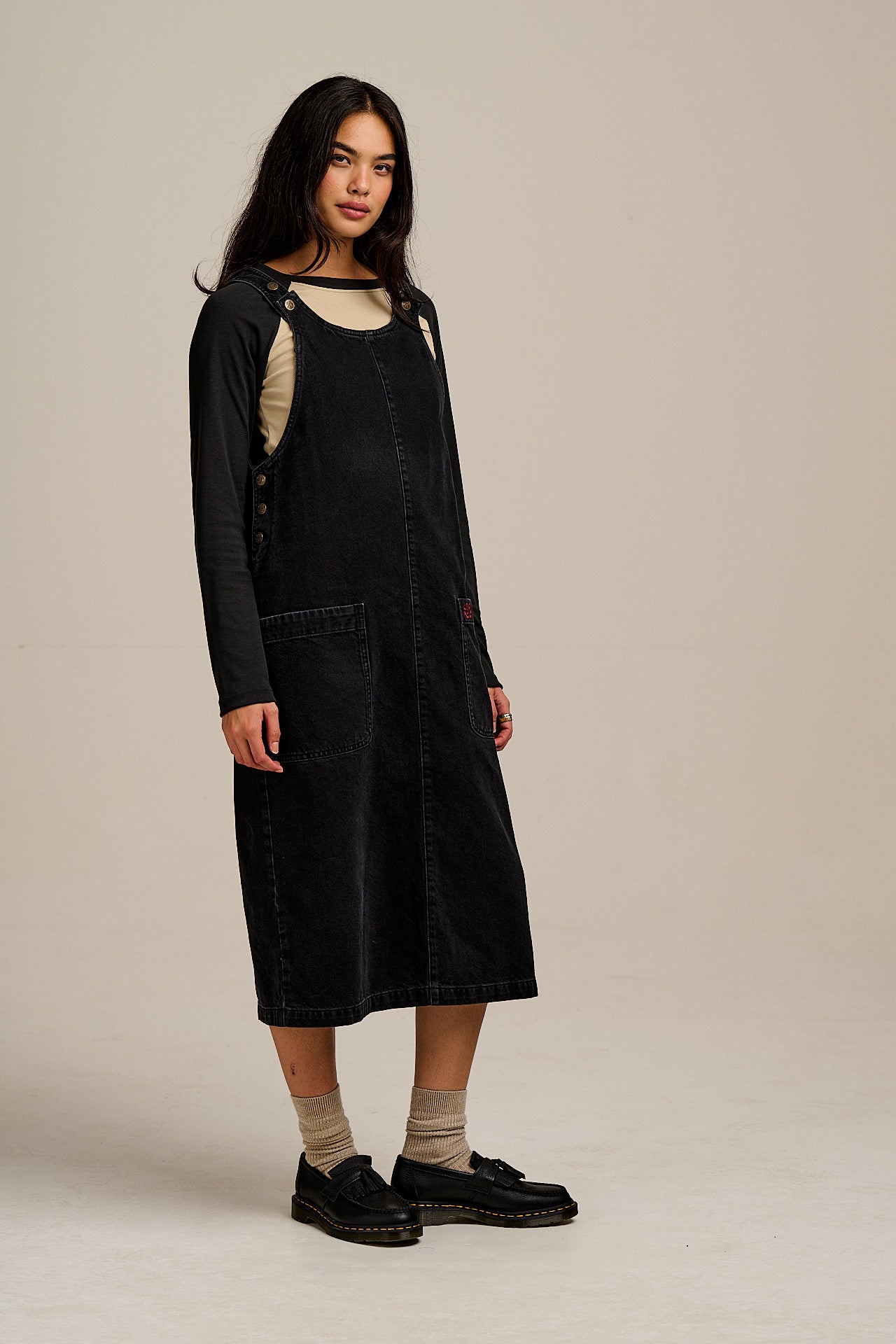 Lily - Denim Midi Dress in Blackwash Denim