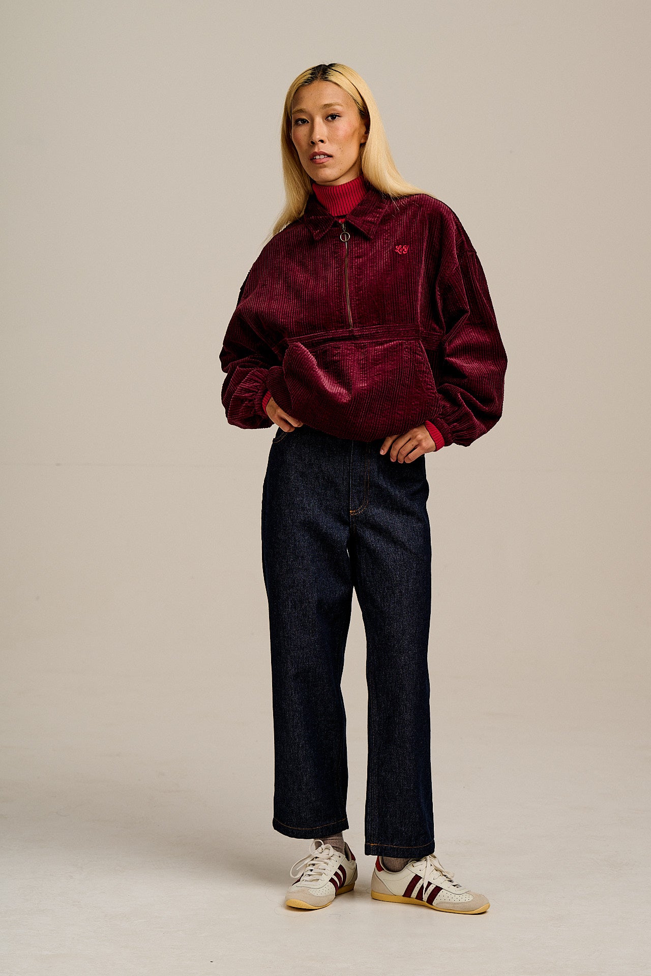 Hiezu - Corduroy Jacket in Burgundy