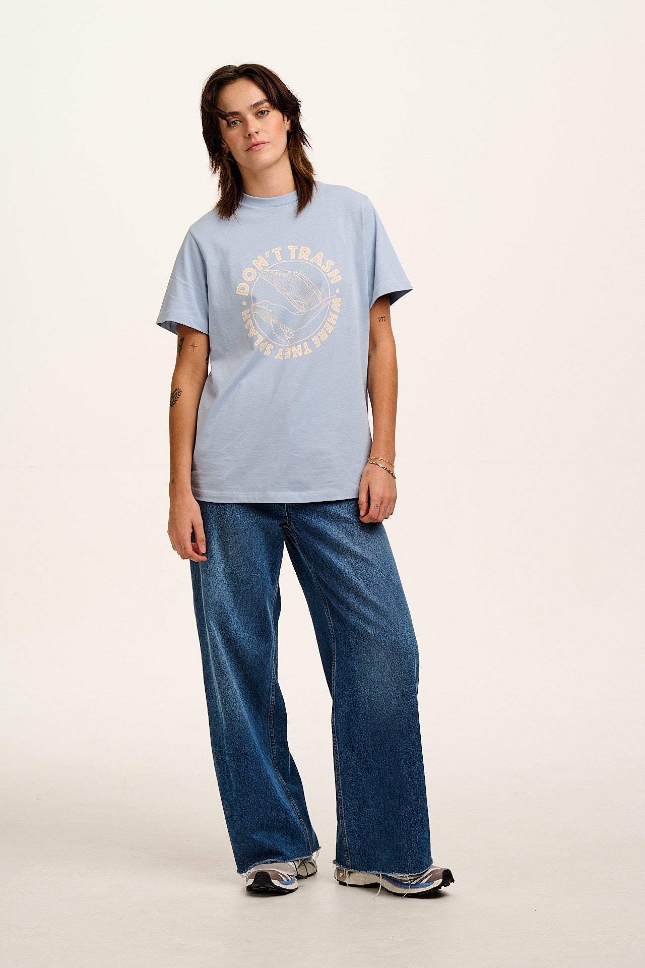 Denver - Cotton T-Shirt in Blue Whale Splash Print