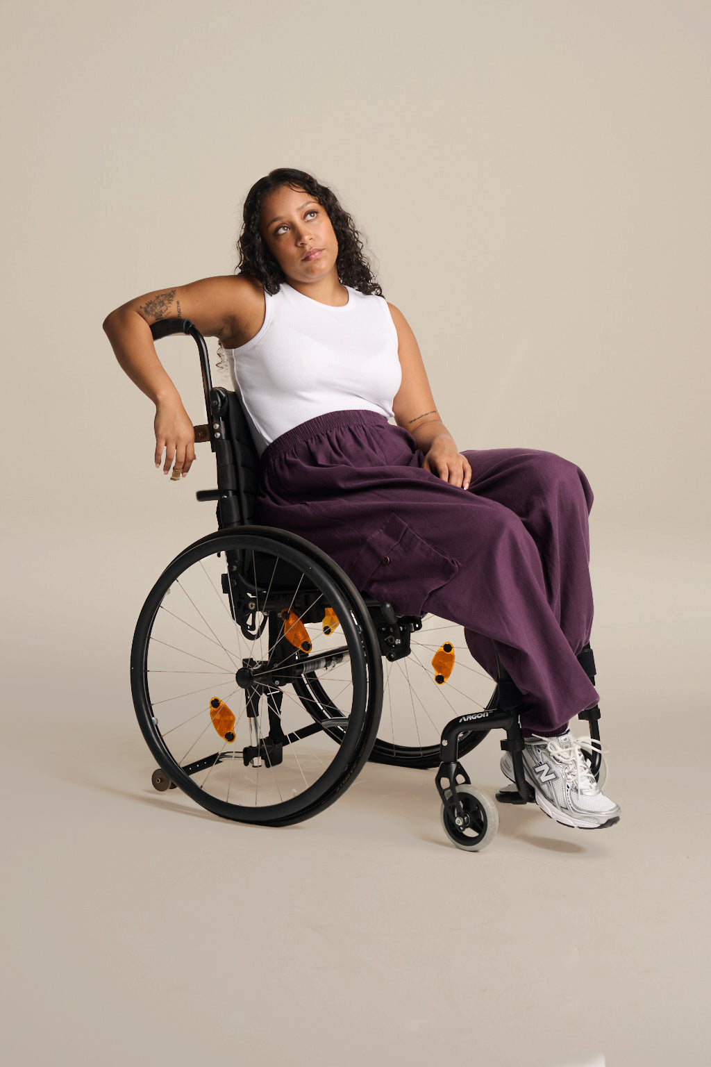 Rumi - Brushed Cotton Barrel Trousers in Plum Perfect