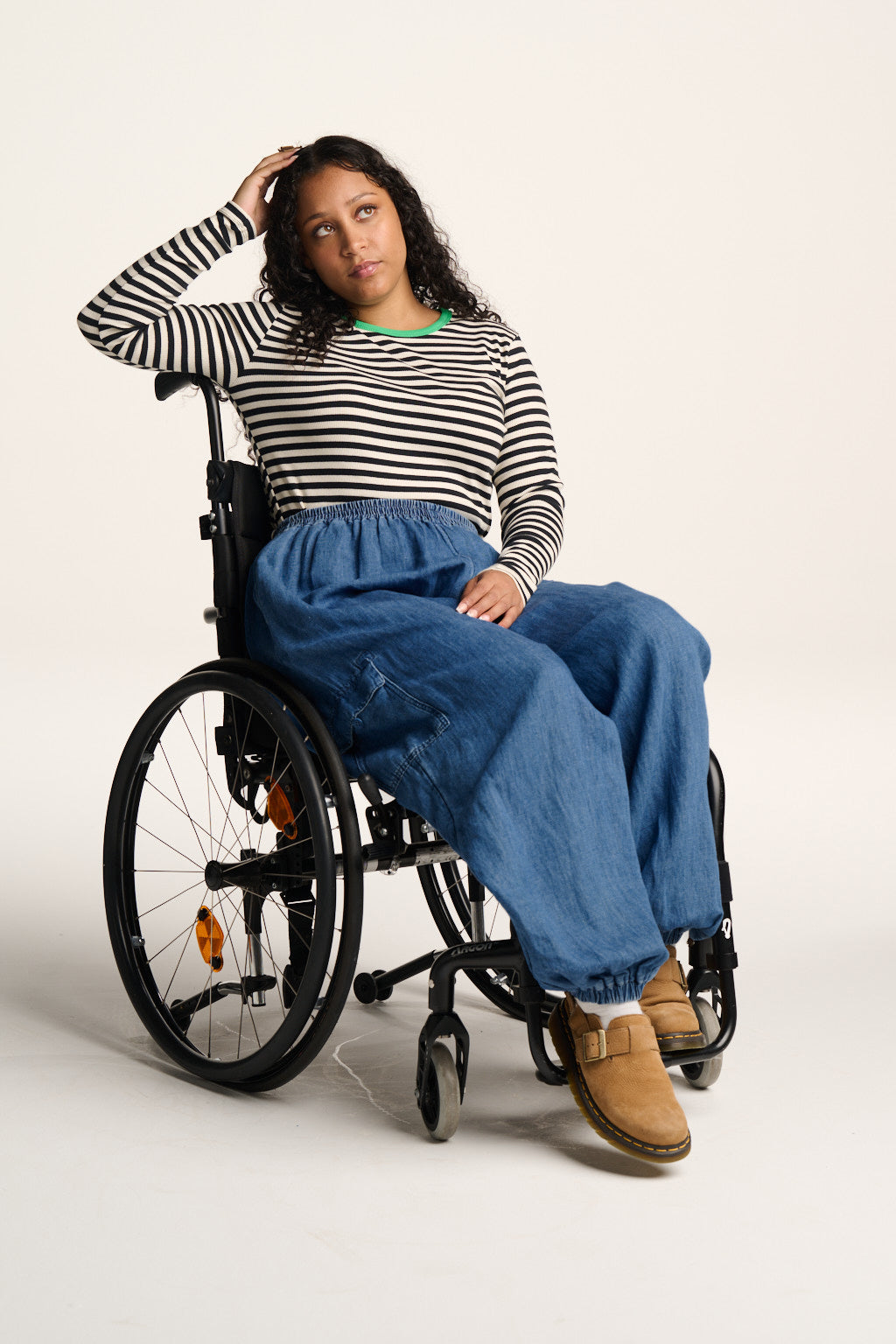 Rumi - Wide Leg Cotton & Hemp Trousers in Mid Wash Blue