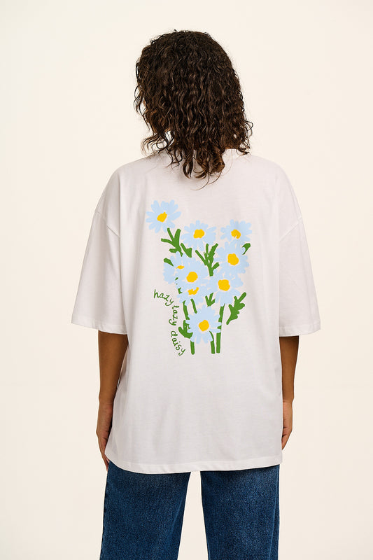 Benny - Oversized Cotton T-Shirt in White Hazy Lazy Daisy Print