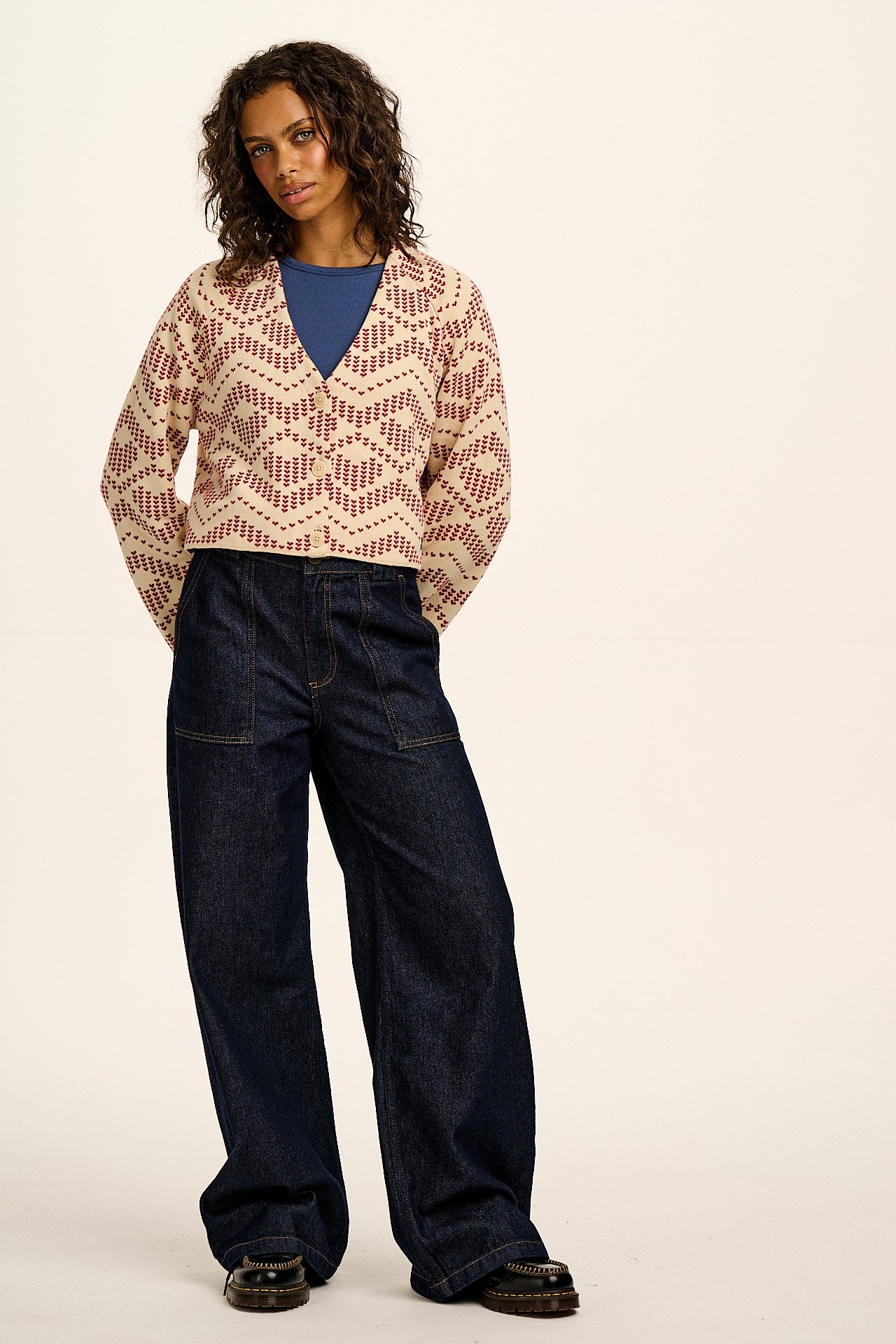 Robyn - V-Neck Cotton Cardigan in Heart Argyle