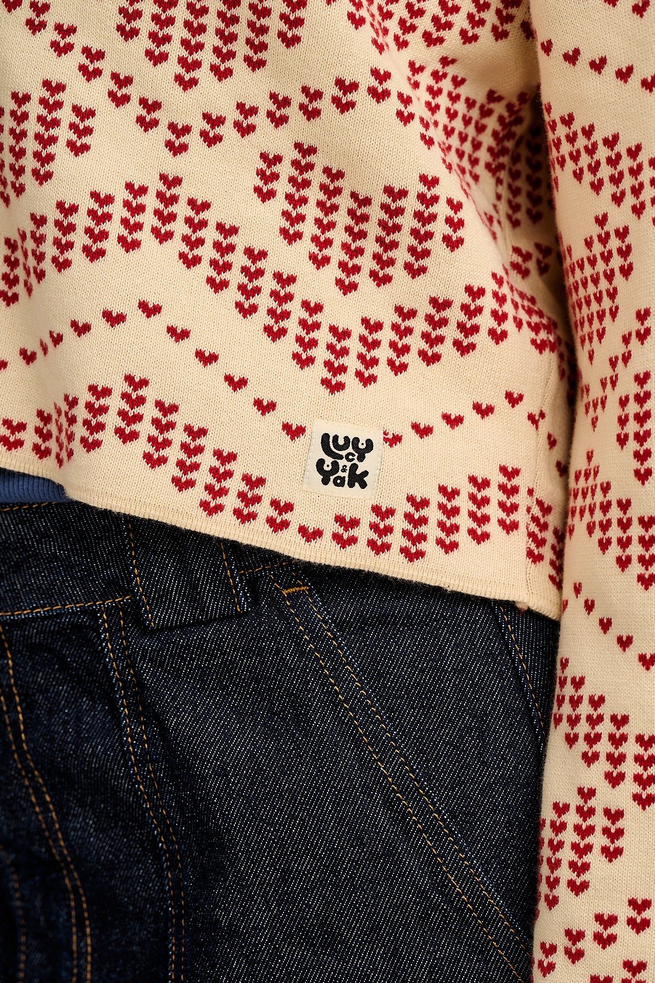 Robyn - V-Neck Cotton Cardigan in Heart Argyle