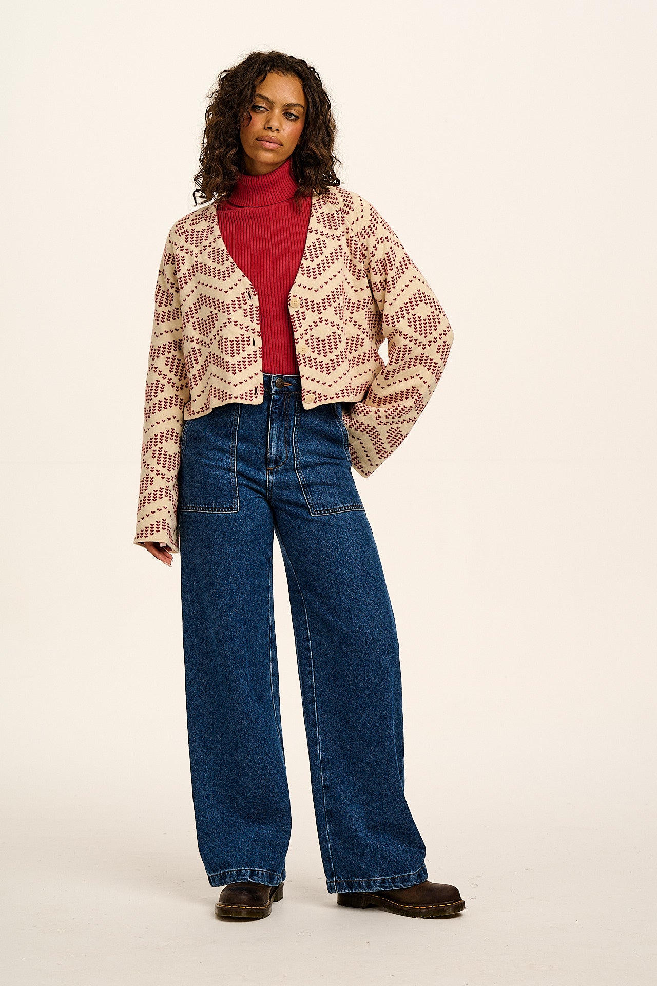 Robyn - V-Neck Cotton Cardigan in Heart Argyle – Lucy & Yak