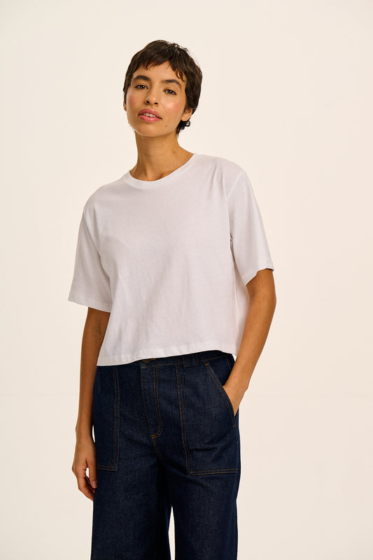 Zayla - Cropped Boxy T-Shirt in White