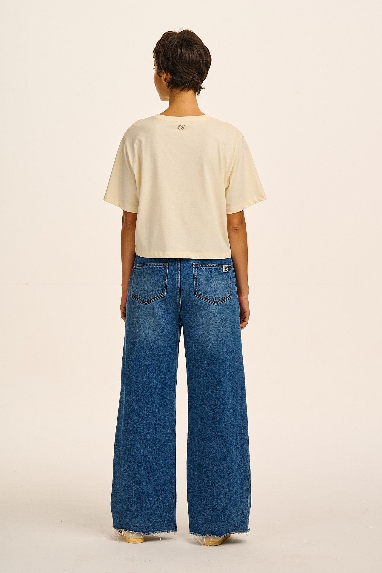 Zayla - Cropped Boxy T-Shirt in Ecru New Moon Print